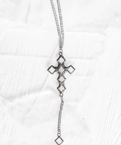 Jamie Dietrich Designs Brio Cross Crystal Necklace - Round Cross